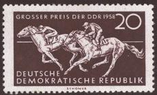Bild von Pferderennen: Großer Preis der DDR Berlin undd Hoppegarten