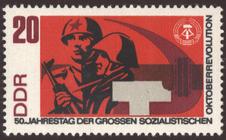 Briefmarke zu Deutsche Demokratische Republik (DDR) 50. Jahrestag der Oktoberrevolution in Russland 20 Pfg mehrfarbig