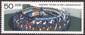 Briefmarke zu Deutsche Demokratische Republik (DDR) Moderne Technik in der Landwirtschaft 50 Pfg mehrfarbig
