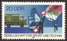 Briefmarke zu Deutsche Demokratische Republik (DDR) 30 Jahre Gesellschaft für Sport und Technik 20 Pfg mehrfarbig